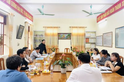 Thứ 6, ngày 31/10/2025 tại văn phòng trường Mầm non Khánh Lợi đã diễn ra Hội nghị bàn giáo mặt bằng, tim mốc để triển khai dự án cải tạo, sửa chữa và nâng cấp một số hạng mục công trình của nhà trường.